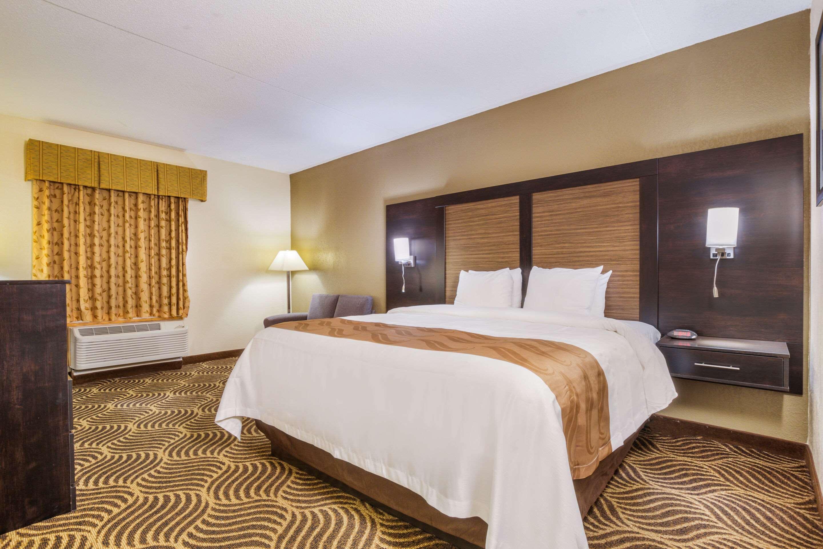 Quality Inn & Suites Florence - Cincinnati South Bagian luar foto