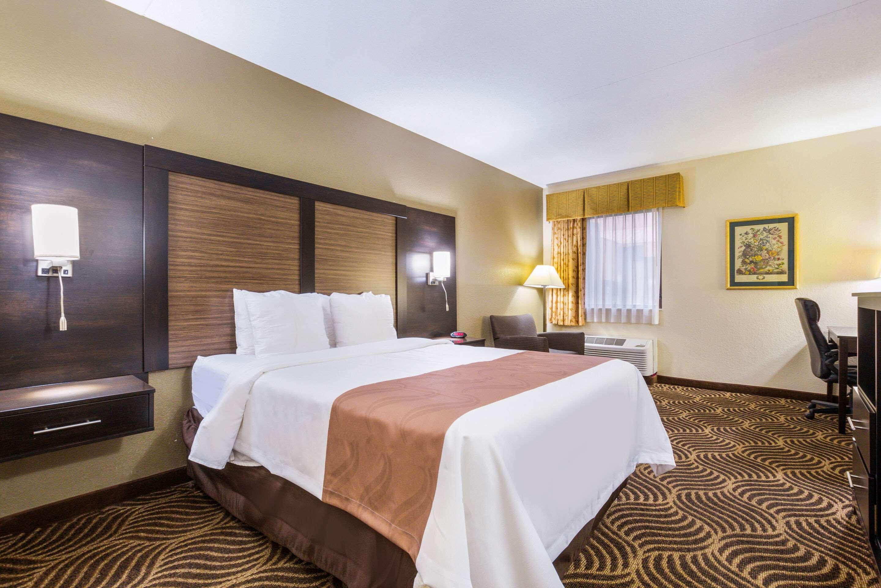 Quality Inn & Suites Florence - Cincinnati South Bagian luar foto
