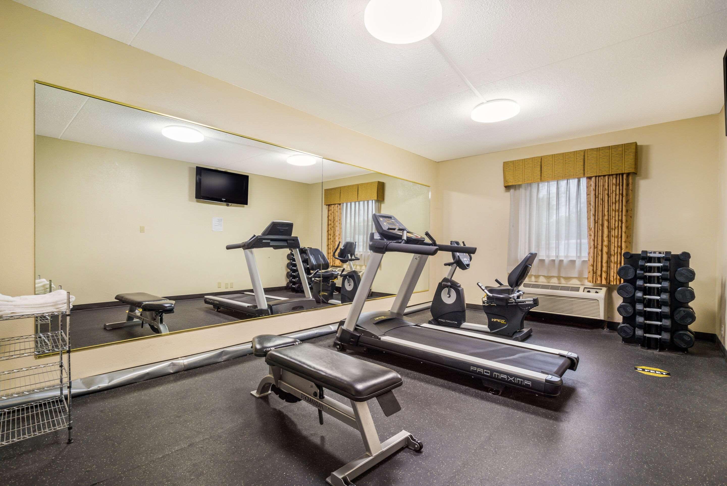 Quality Inn & Suites Florence - Cincinnati South Bagian luar foto