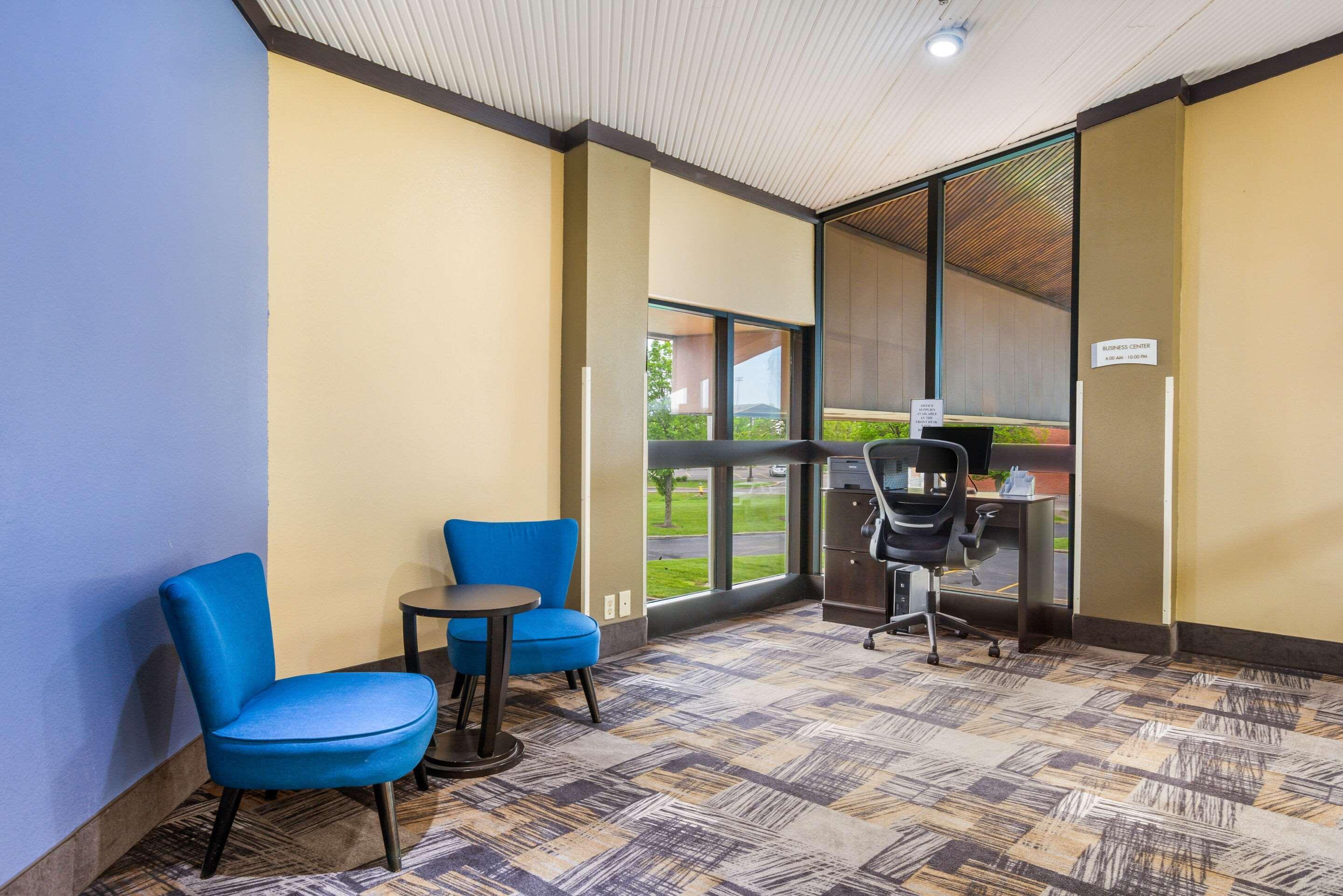 Quality Inn & Suites Florence - Cincinnati South Bagian luar foto