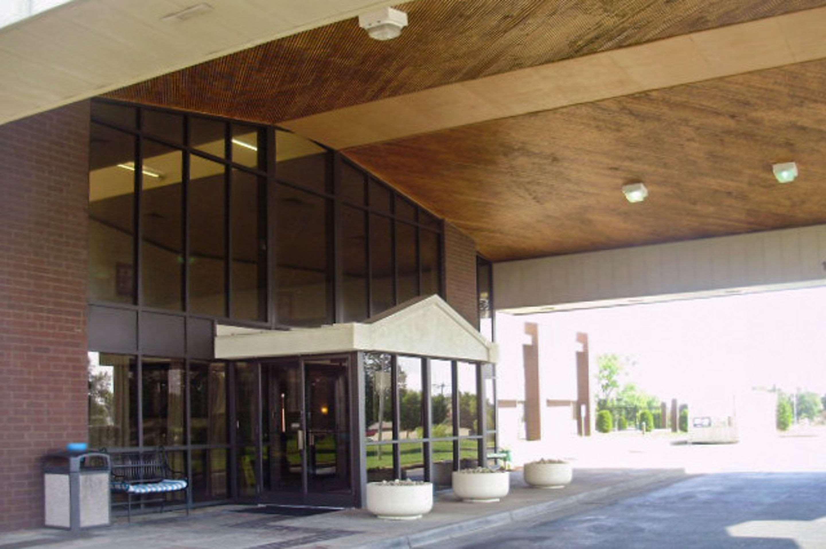 Quality Inn & Suites Florence - Cincinnati South Bagian luar foto